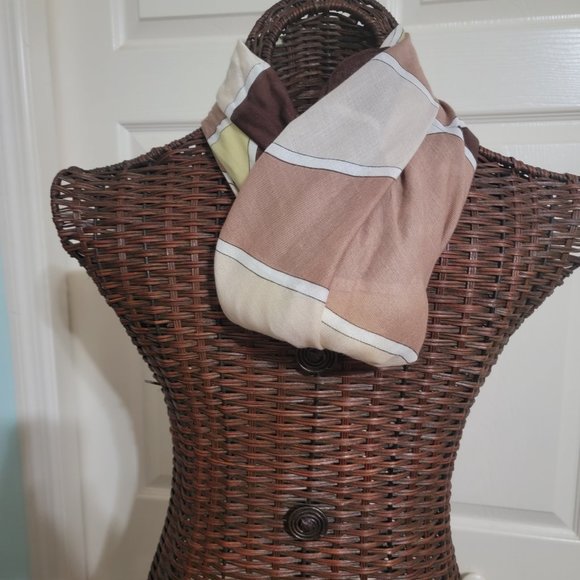 Collection Eighteen Large Mod Design Scarf - Picture 5 of 12